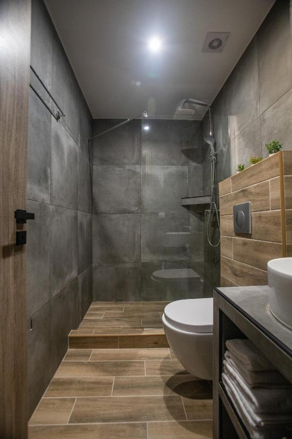 Raise Averof Serviced Apartment