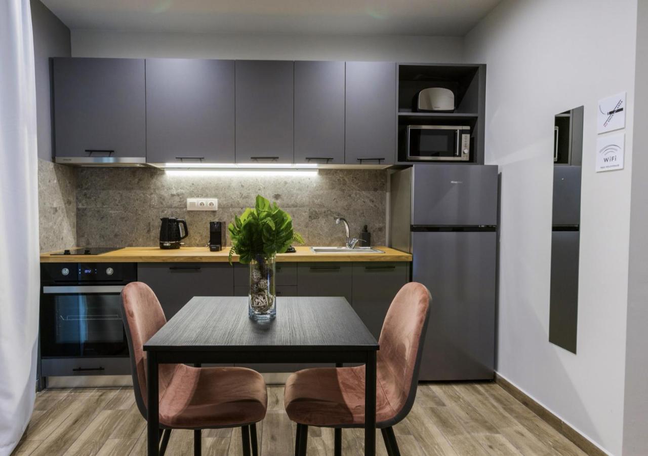 Apartmán Raise Averof Serviced